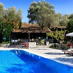 Mousses - Pollox Con Piscina Privata *