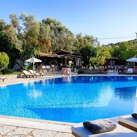 Mousses - Pollox Con Piscina Privata *